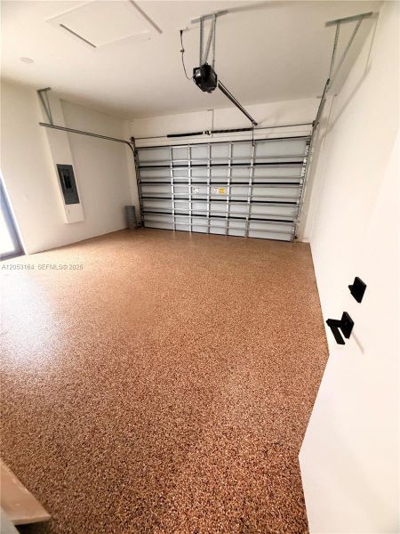 Spacious, unfurnished interior of a new home in , Lehigh Acres (Image 27). Spacious, unfurnished interior of a new home in , Lehigh Acres (Image 27).