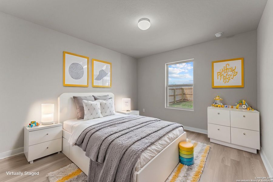 Furnished interior view inside a new home in Cinco Lakes, San Antonio (Image 4).