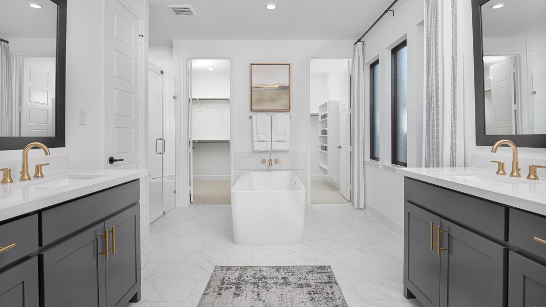 Representative furnished interior of a home built from the 3791W by Perry Homes in Briarley, Montgomery (Image 9).