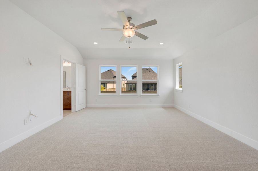 Spacious, unfurnished interior of a new home in Treeline, Justin (Image 36). Spacious, unfurnished interior of a new home in Treeline, Justin (Image 36).