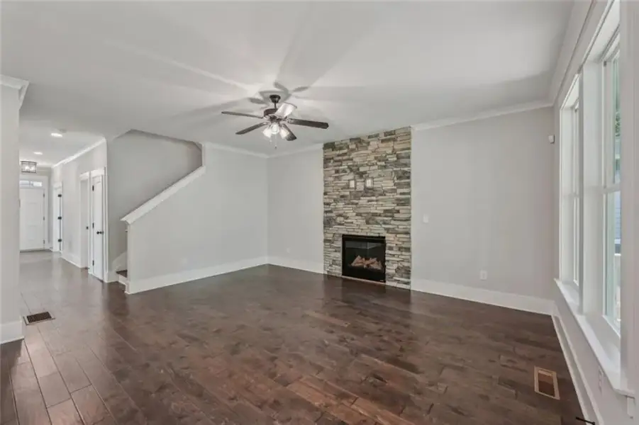Spacious, unfurnished interior of a new home in , Atlanta (Image 17). Spacious, unfurnished interior of a new home in , Atlanta (Image 17).