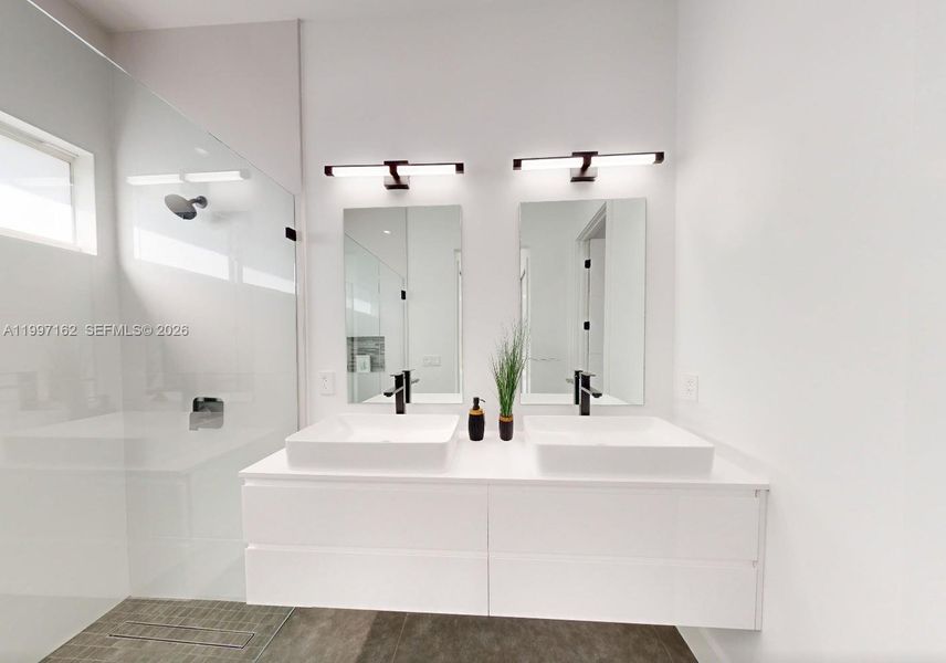 Furnished interior view inside a new home in , Naples (Image 15).