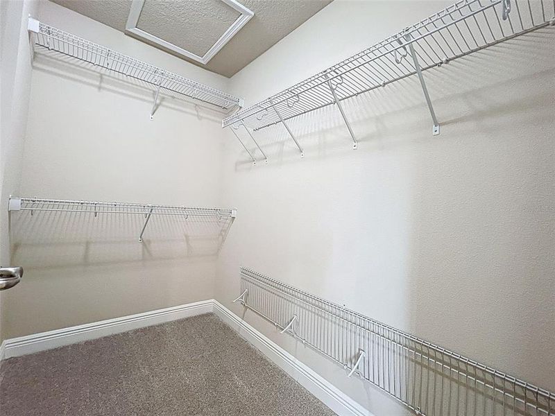 Spacious, unfurnished interior of a new home in , Dunnellon (Image 30).