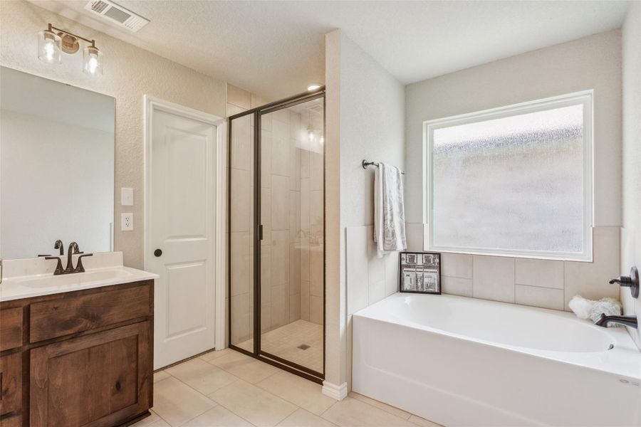 Furnished interior view inside a new home in , Killeen (Image 4). Furnished interior view inside a new home in , Killeen (Image 4).
