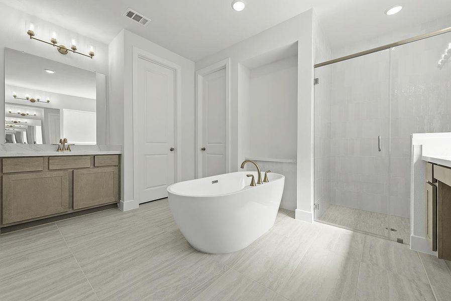 Furnished interior view inside a new home in Jordan Ranch, Katy (Image 14).