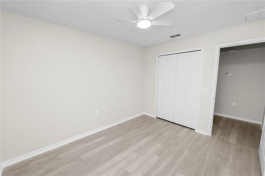 Spacious, unfurnished interior of a new home in , Lakeland (Image 23).