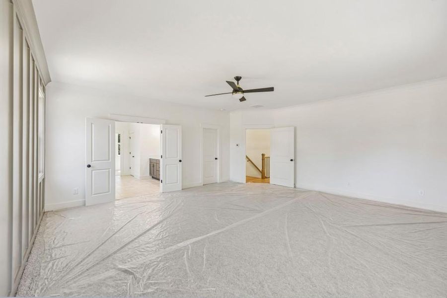 Spacious, unfurnished interior of a new home in White Post on Lake Lanier, Gainesville (Image 42).