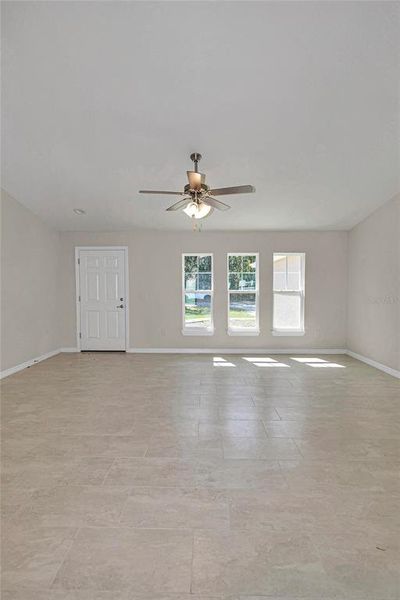 Spacious, unfurnished interior of a new home in , Summerfield (Image 38).