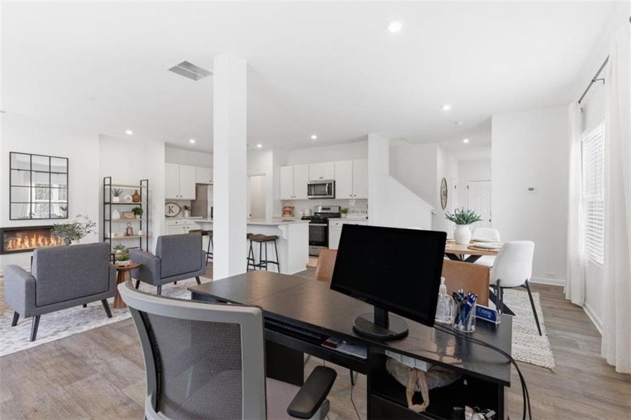 Furnished interior view inside a new home in Park Center Pointe, Mableton (Image 34).
