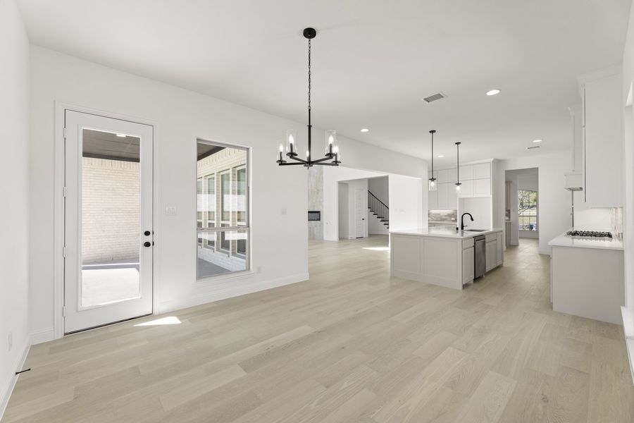 Representative unfurnished interior of a home built from the Hadley by Windsor Homes in Winding Creek, Rockwall (Image 23).