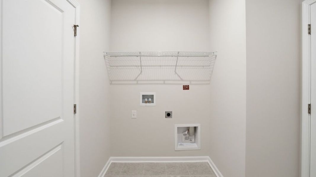 Spacious, unfurnished interior of a new home in Midpoint at New Riverside, Bluffton (Image 24).