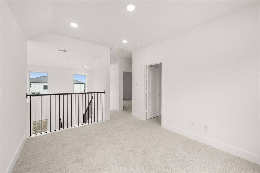 7424 Autumn Hill- Loft-2