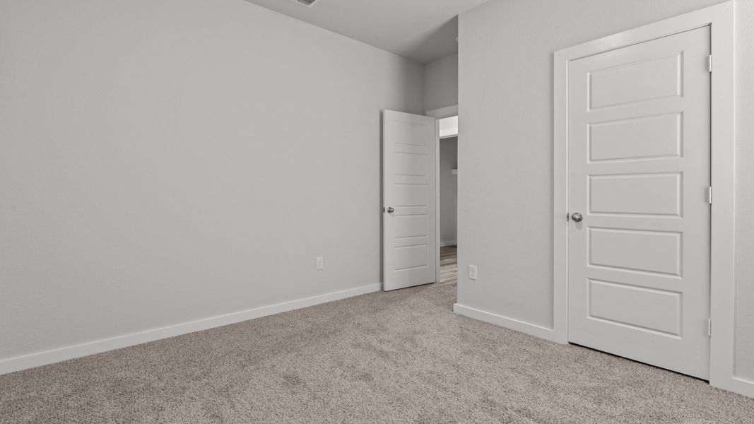 Representative unfurnished interior of a home built from the LAKE FORT by D.R. Horton in Heritage Parks, Abilene (Image 33).