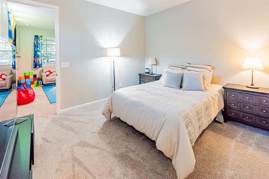 Furnished interior view inside a new home in Seasons at Lakeside Forest, Tavares (Image 35).