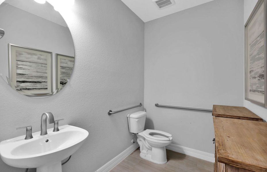 Representative furnished interior of a home built from the Ashby Grand by Pulte Homes in Wingate Landing, Jacksonville (Image 30). Representative furnished interior of a home built from the Ashby Grand by Pulte Homes in Wingate Landing, Jacksonville (Image 30).