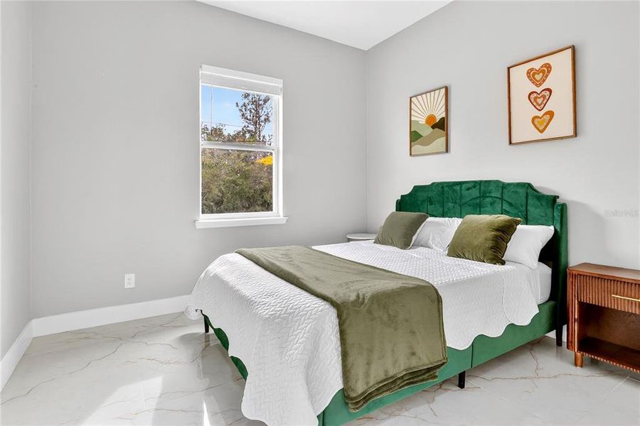 Furnished interior view inside a new home in , Orlando (Image 13).