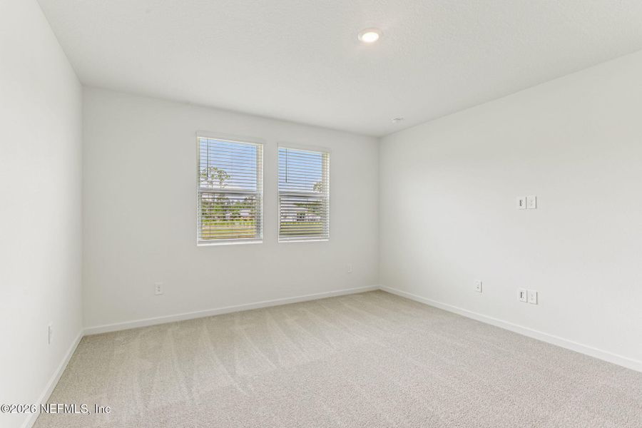 Spacious, unfurnished interior of a new home in Cypress Meadows - Signature Series, Jacksonville (Image 21).