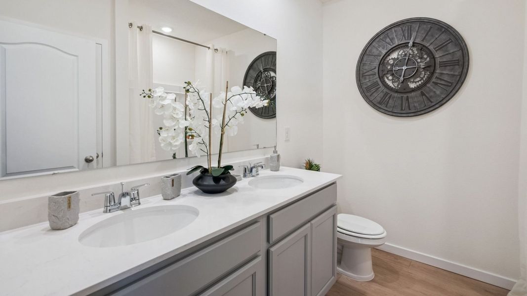 Furnished interior view inside a new home in Oak Pointe, Apopka (Image 7). Furnished interior view inside a new home in Oak Pointe, Apopka (Image 7).