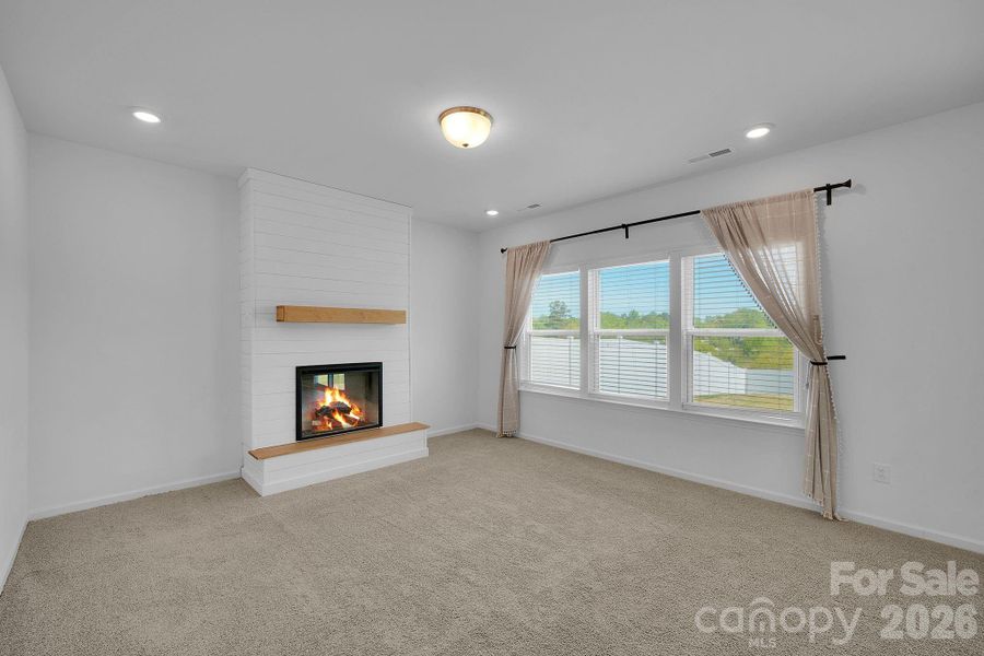 Spacious, unfurnished interior of a new home in , Dallas (Image 13). Spacious, unfurnished interior of a new home in , Dallas (Image 13).