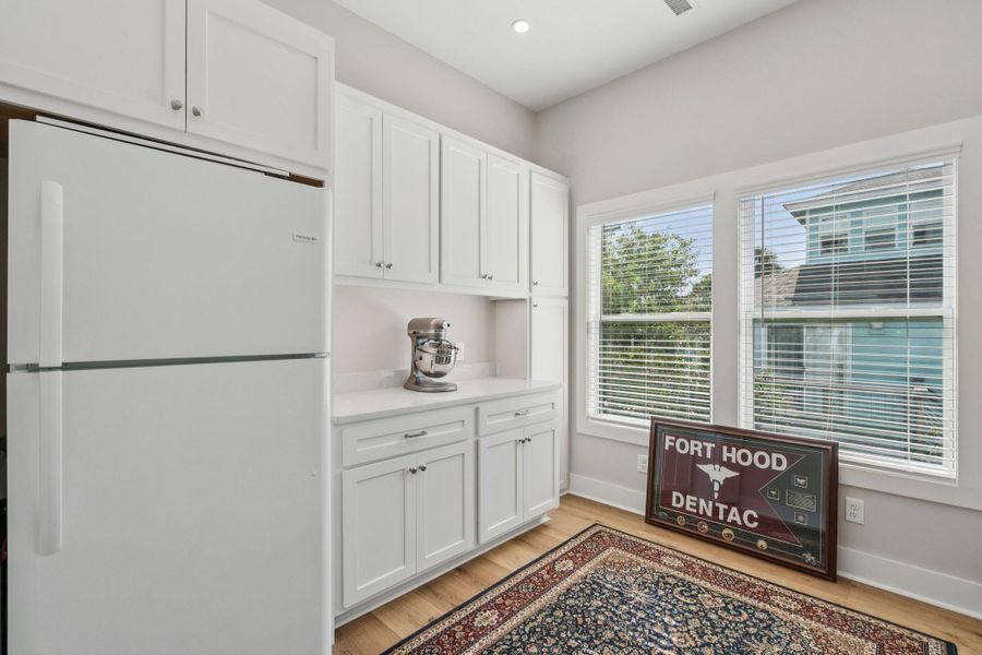 Image 70 of a home in .