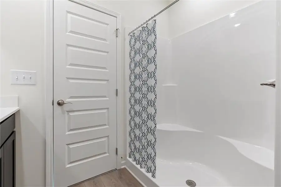 Furnished interior view inside a new home in , Calhoun (Image 4).