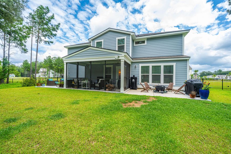 Front exterior of a new home in Sea Island Preserve, Johns Island, SC, highlighting curb appeal (Image 19).