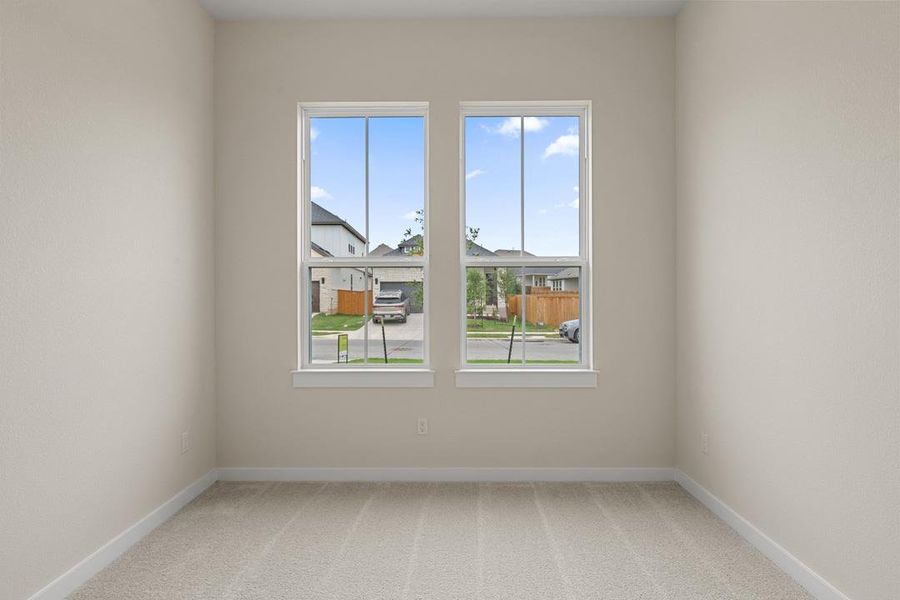 Spacious, unfurnished interior of a new home in Heritage, Dripping Springs (Image 29).