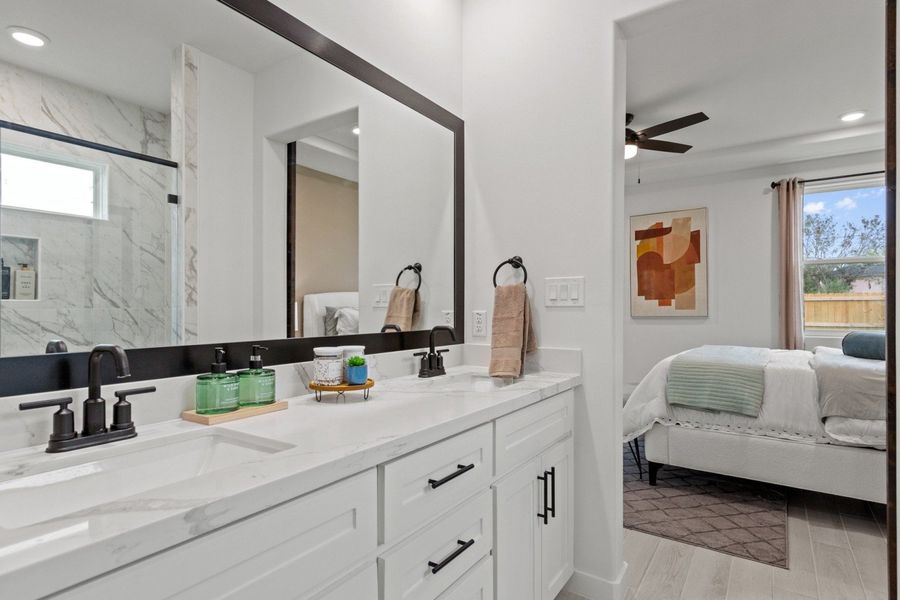 Representative furnished interior of a home built from the Duranta by Hakes Brothers in Paloma Ranch, Harlingen (Image 24).