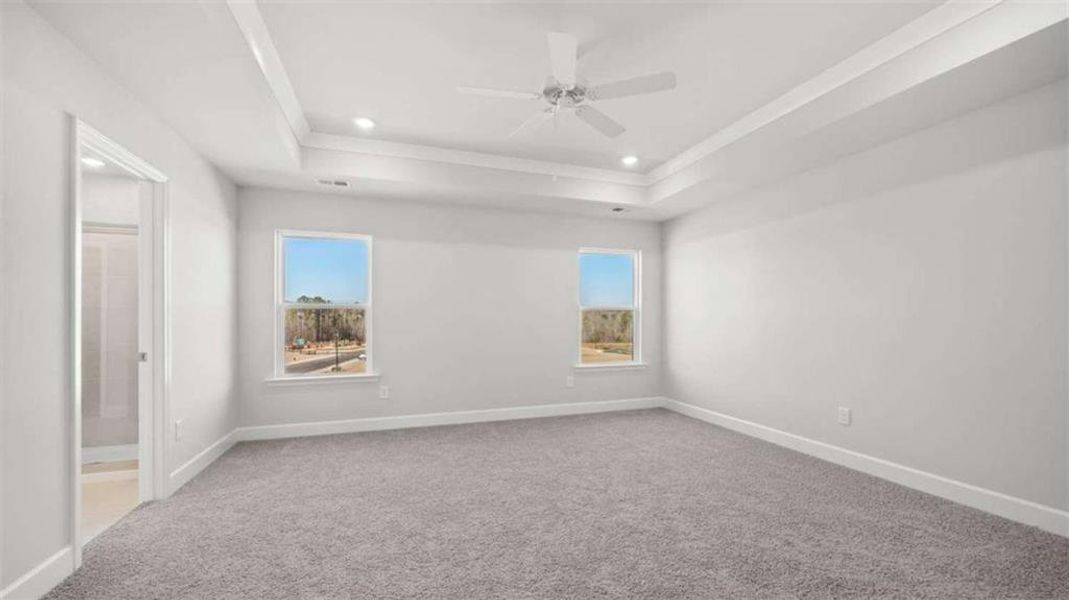 Spacious, unfurnished interior of a new home in Evergreen Crossing, Locust Grove (Image 15).