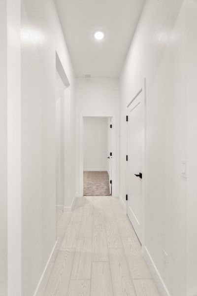 Spacious, unfurnished interior of a new home in Gateway Estates, El Paso (Image 30). Spacious, unfurnished interior of a new home in Gateway Estates, El Paso (Image 30).