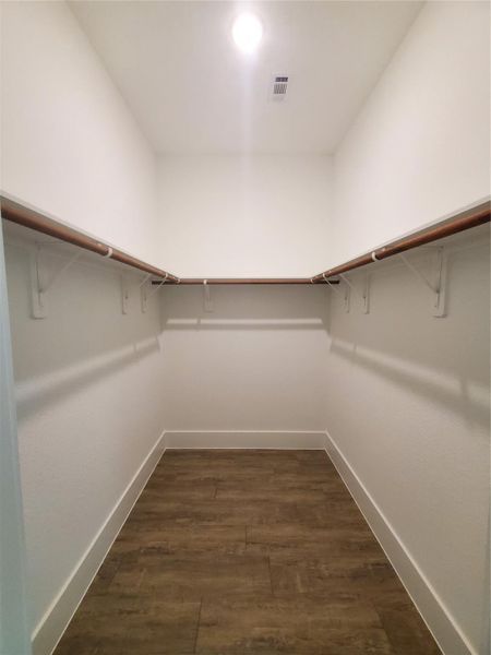 HUGE GUEST SUITE CLOSET HUGE GUEST SUITE CLOSET