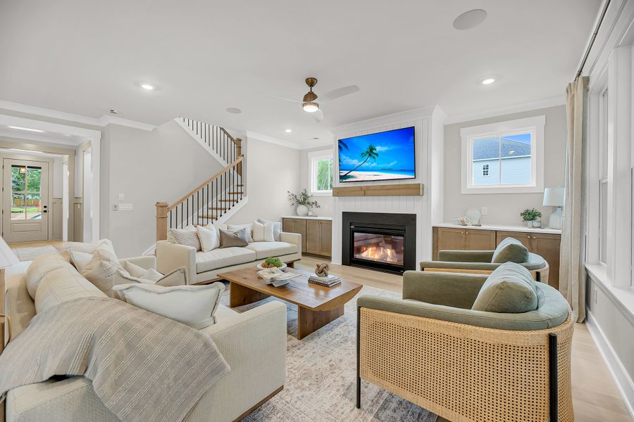 Representative furnished interior of a home built from the Maywood II by Hunter Quinn Homes in Huckleberry Estates, Conway (Image 33). Representative furnished interior of a home built from the Maywood II by Hunter Quinn Homes in Huckleberry Estates, Conway (Image 33).