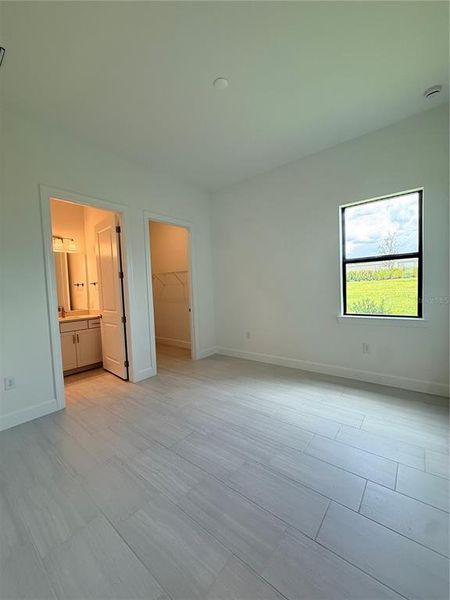 Spacious, unfurnished interior of a new home in Del Webb Catalina, Lakewood Ranch (Image 28).
