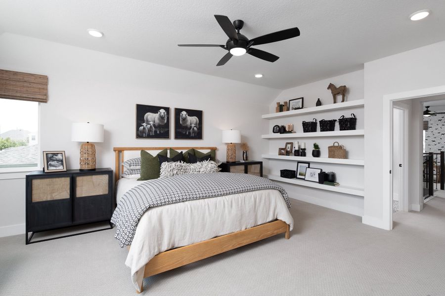 Representative furnished interior of a home built from the Laurel by Tri Pointe Homes in The Retreat at Harvest, Argyle (Image 9).