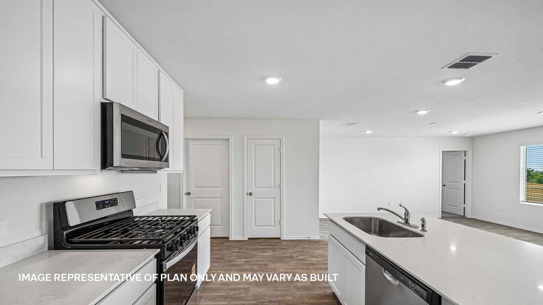 Furnished interior view inside a new home in Talavera, Kyle (Image 8).