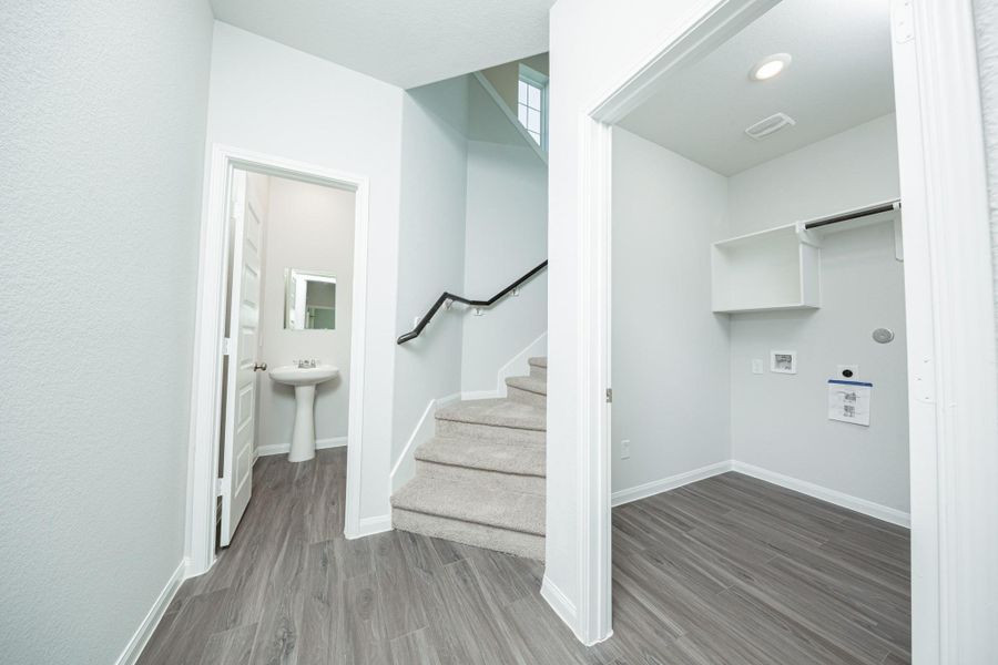 Furnished interior view inside a new home in Cliffstone Hills, Conroe (Image 14). Furnished interior view inside a new home in Cliffstone Hills, Conroe (Image 14).
