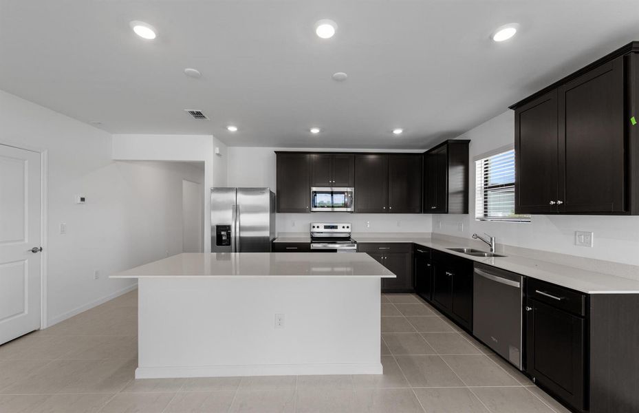 SWFL_CX_CAL_09600_Hanover_Kitchen 5