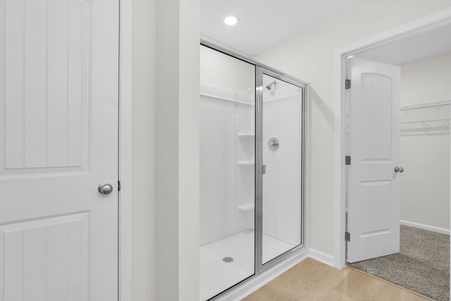 Representative furnished interior of a home built from the The Magnolia by Smith Family Homes in Lakeview Pines, Statesboro (Image 35).