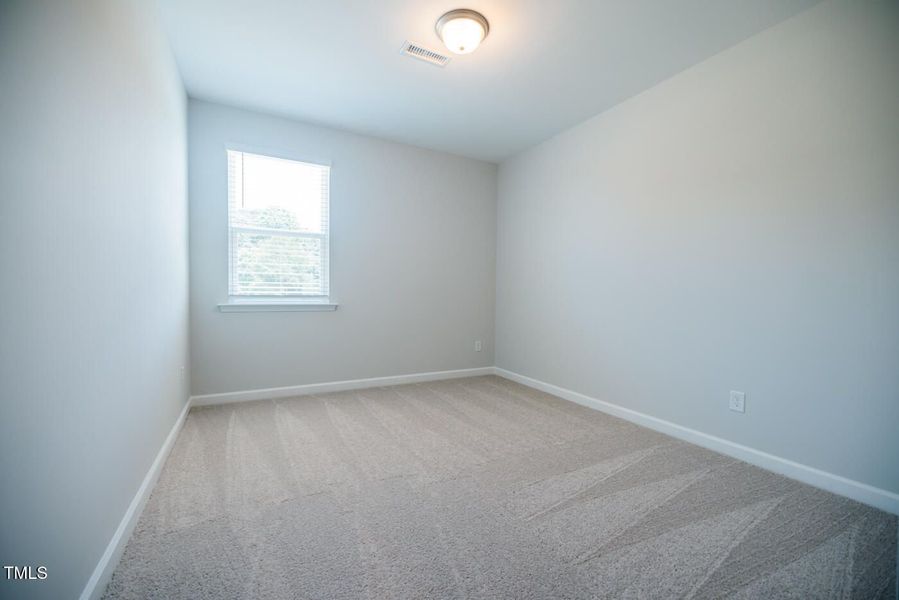 Spacious, unfurnished interior of a new home in Tobacco Road, Angier (Image 118). Spacious, unfurnished interior of a new home in Tobacco Road, Angier (Image 118).