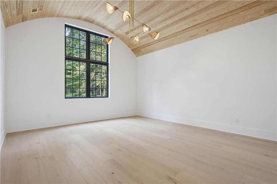Spacious, unfurnished interior of a new home in , Atlanta (Image 93).