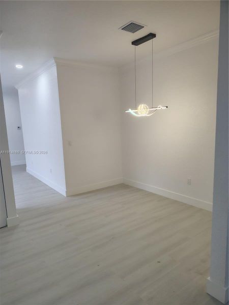 Spacious, unfurnished interior of a new home in , West Park (Image 6).