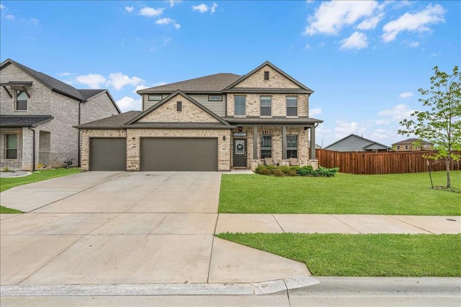 Front exterior of a new home in , Fort Worth, TX, highlighting curb appeal (Image 25).