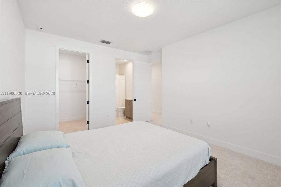 Furnished interior view inside a new home in , Palm Beach Gardens (Image 14).