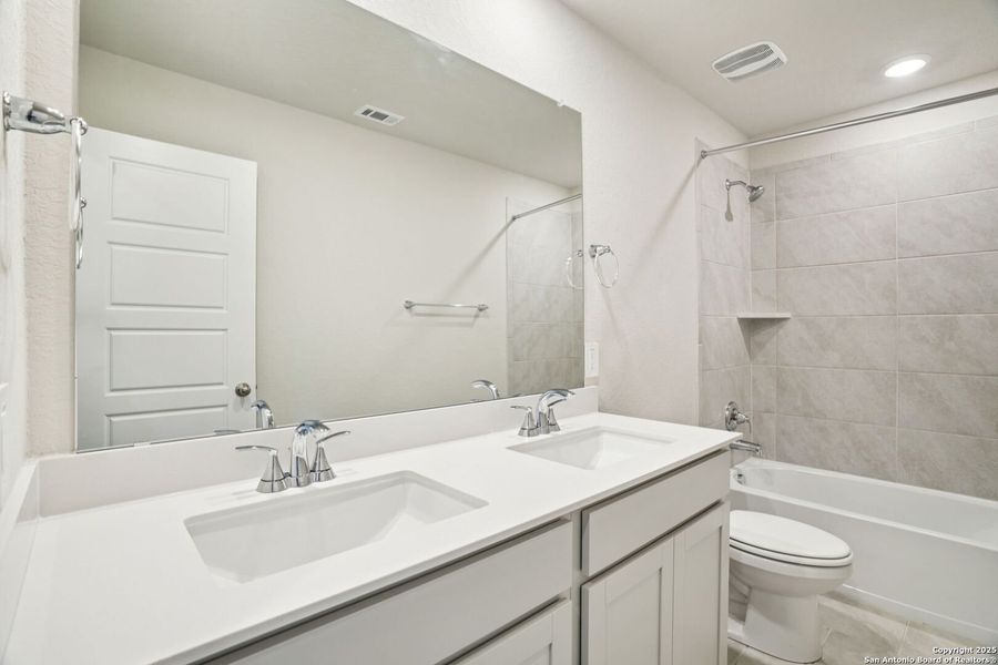 Furnished interior view inside a new home in Royal Crest, San Antonio (Image 10). Furnished interior view inside a new home in Royal Crest, San Antonio (Image 10).