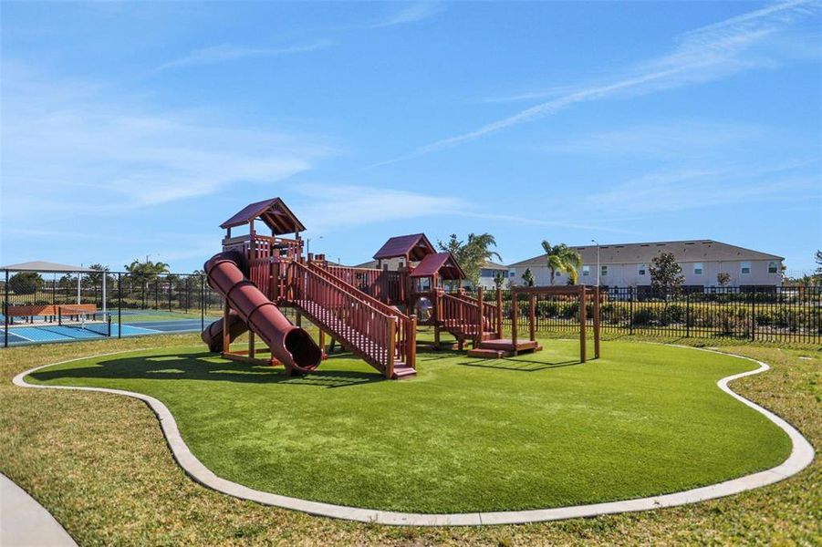 Community amenities in , Wesley Chapel (Image 22).