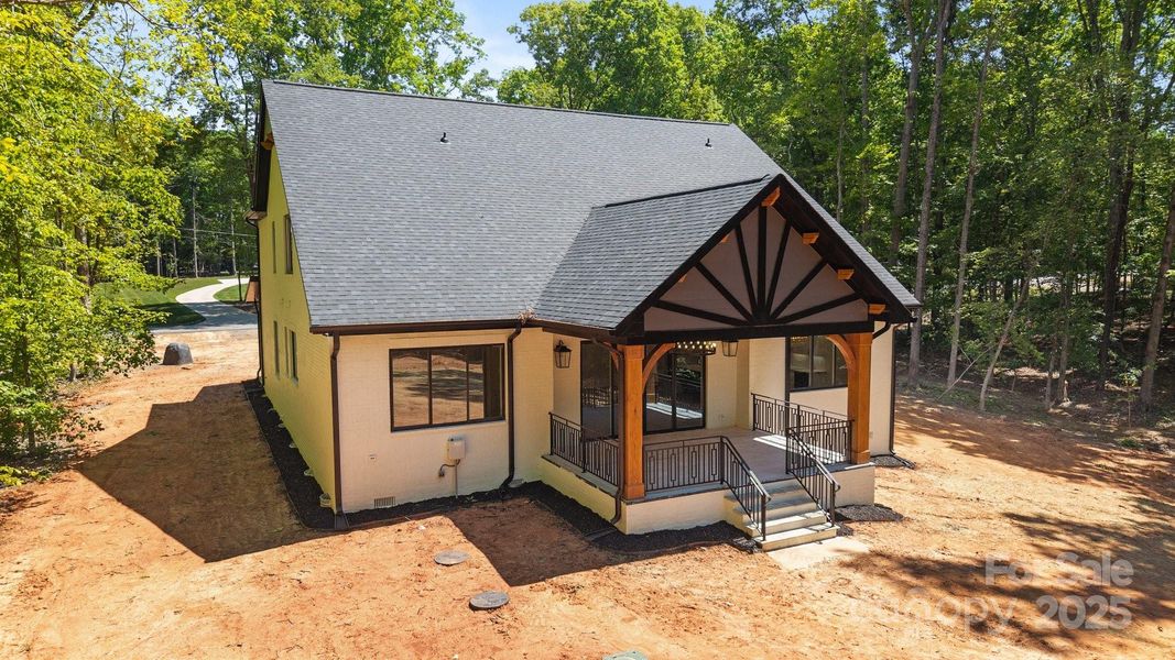 Exterior details and patio area of a home in , Waxhaw (Image 4).