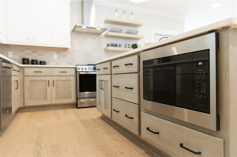 Furnished interior view inside a new home in , Scottdale (Image 10). Furnished interior view inside a new home in , Scottdale (Image 10).