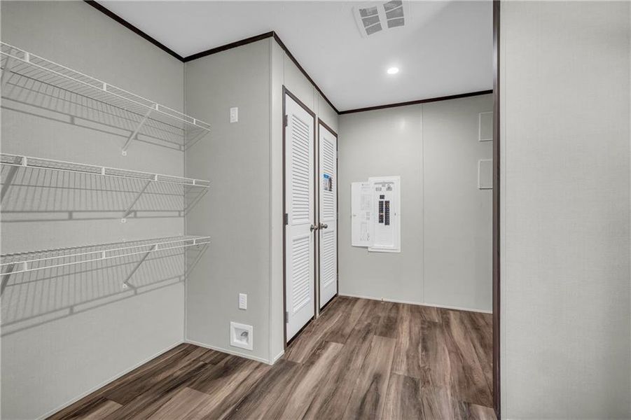 Spacious, unfurnished interior of a new home in , Hartwell (Image 18). Spacious, unfurnished interior of a new home in , Hartwell (Image 18).