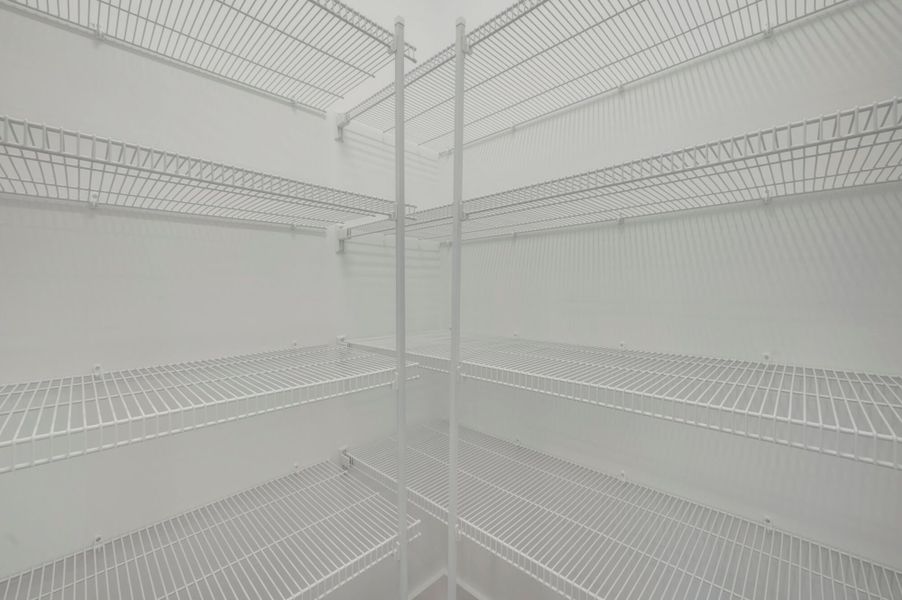 Spacious, unfurnished interior of a new home in Fox Field Farms, Broadway (Image 28).