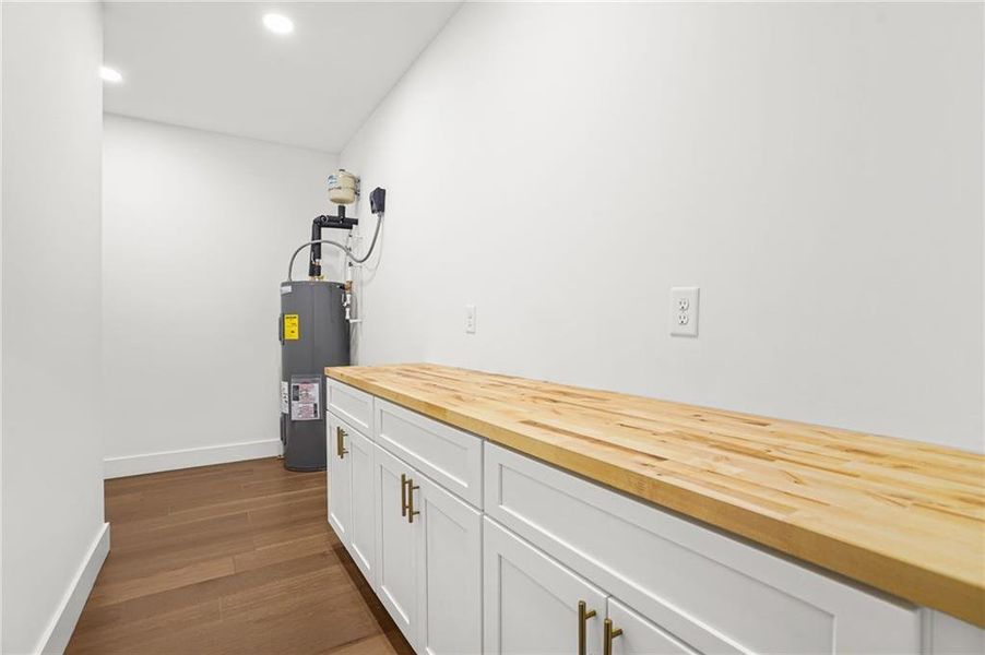 Furnished interior view inside a new home in , Snellville (Image 3).